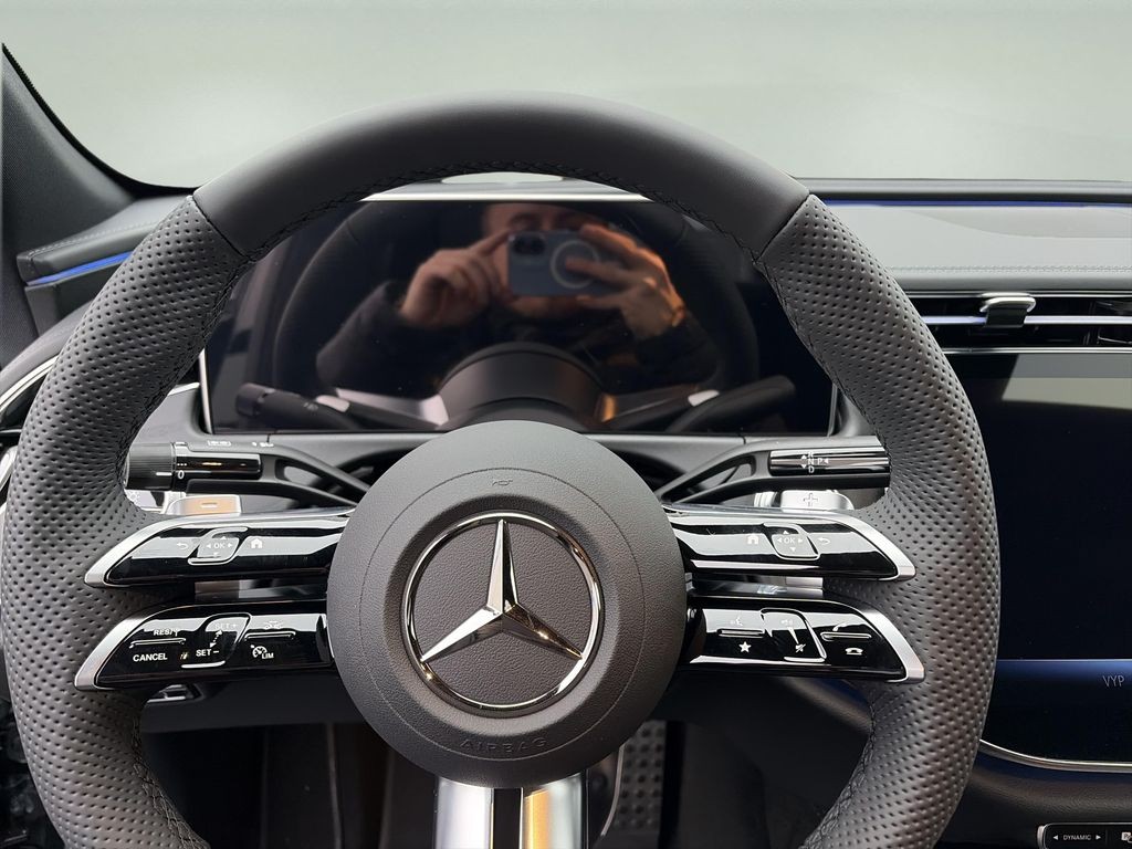 Mercedes-Benz E 220 d 4MATIC (foto 9)