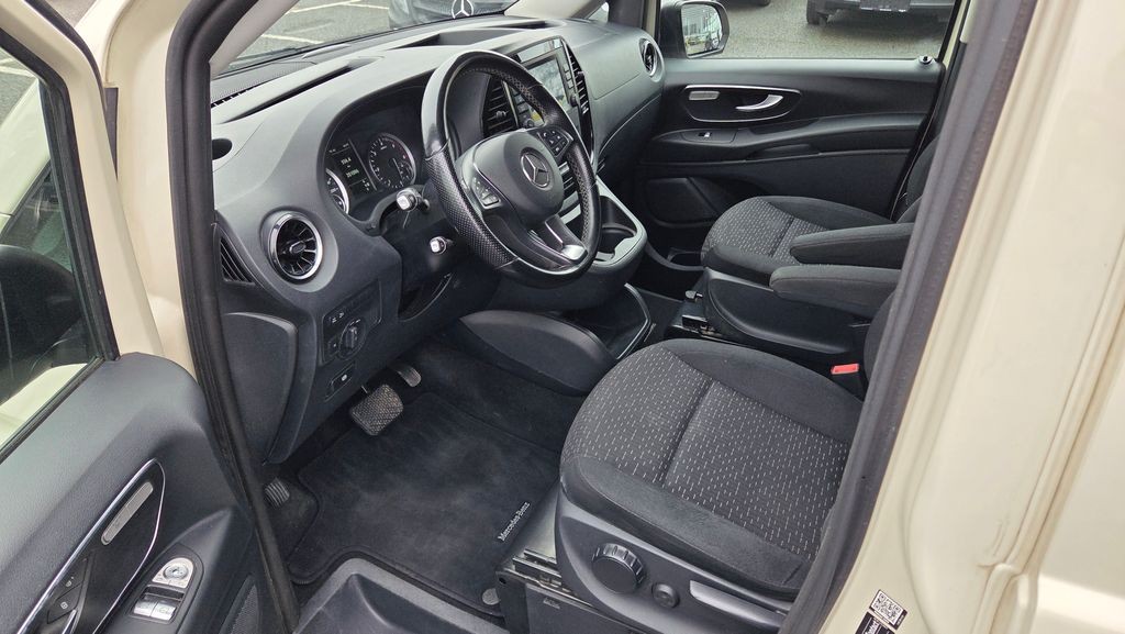 Mercedes-Benz Vito 124CDI/L Select 4x4 (foto 8)