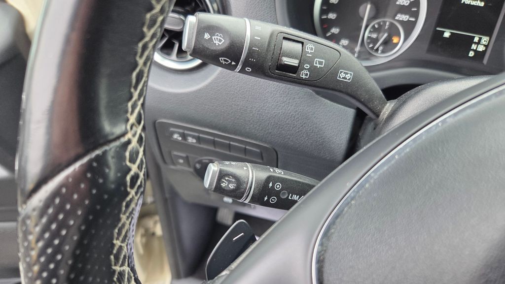 Mercedes-Benz Vito 124CDI/L Select 4x4 (foto 17)