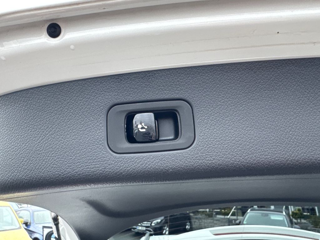 Mercedes-Benz GLC 220 AMG paket 220d 4MATIC (foto 20)