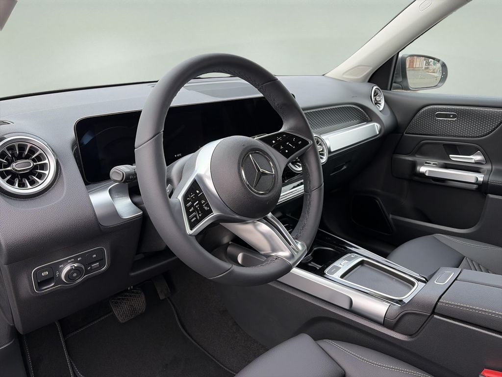 Mercedes-Benz GLB 200 Progressive Edition (foto 8)