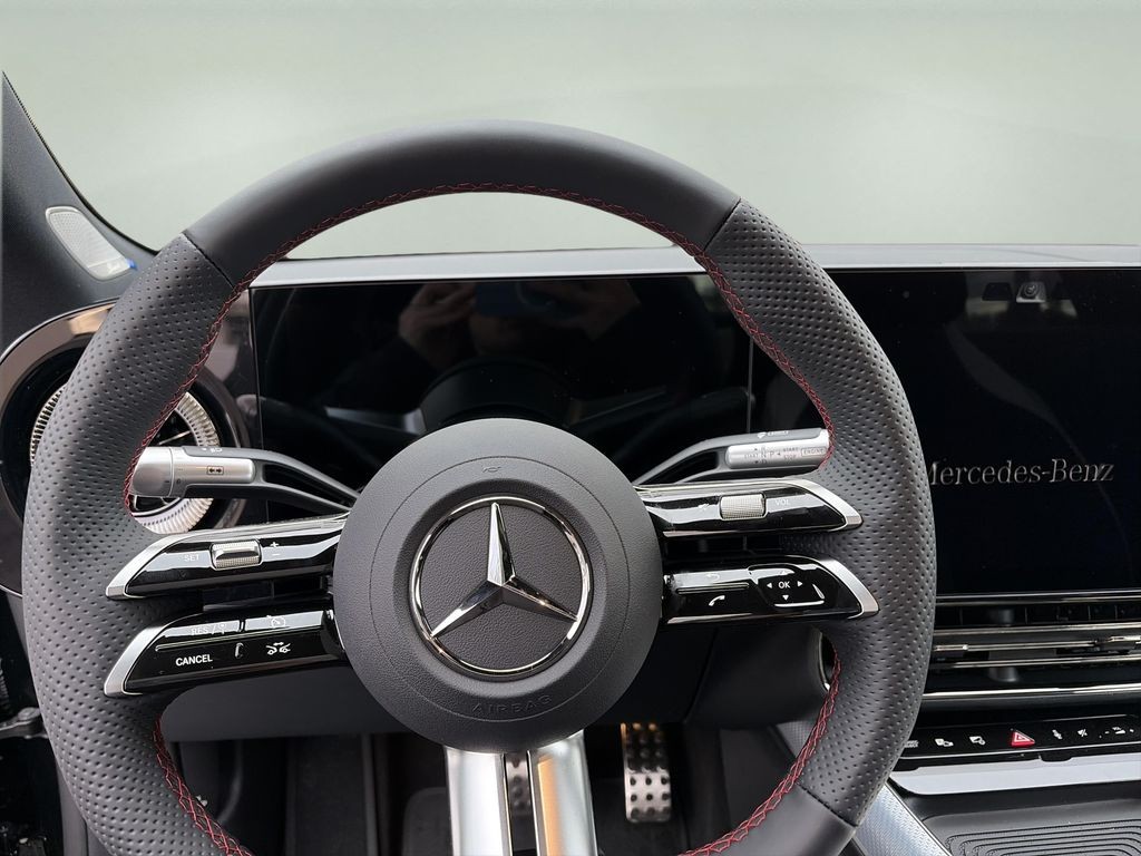 Mercedes-Benz CLA 200  (foto 9)