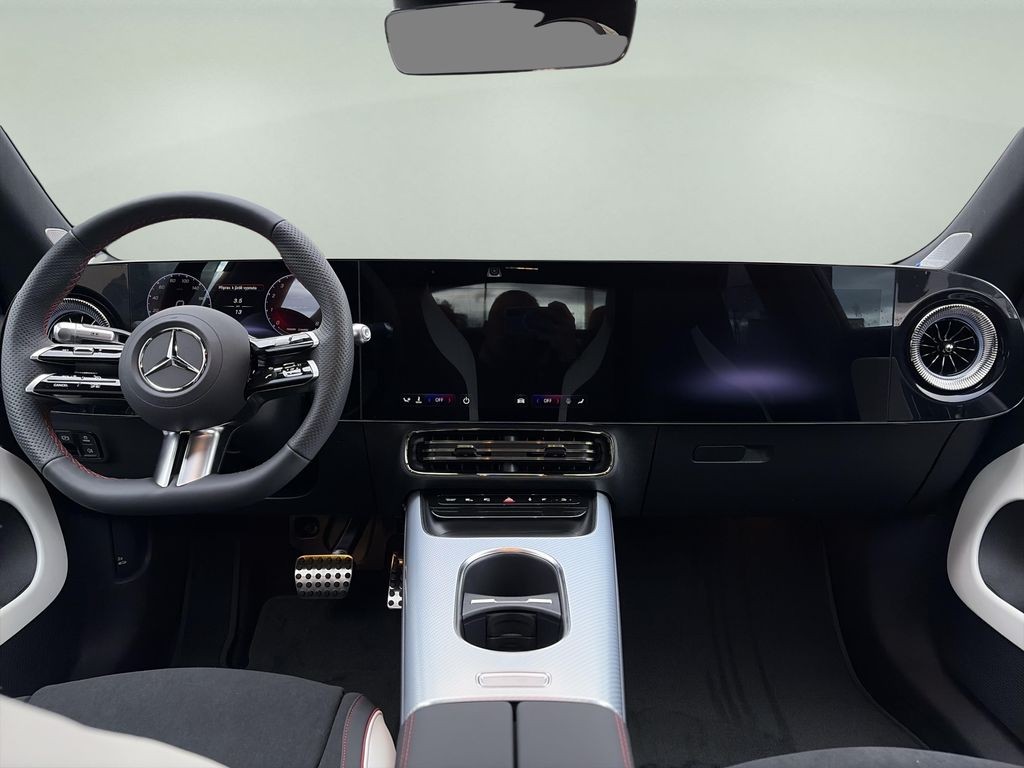 Mercedes-Benz CLA 200  (foto 10)