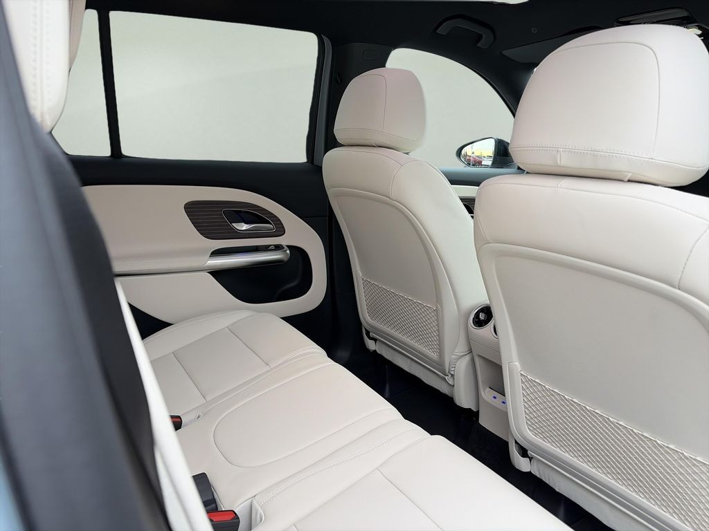 Mercedes-Benz GLB 250 GLB 250+  EQ (foto 13)