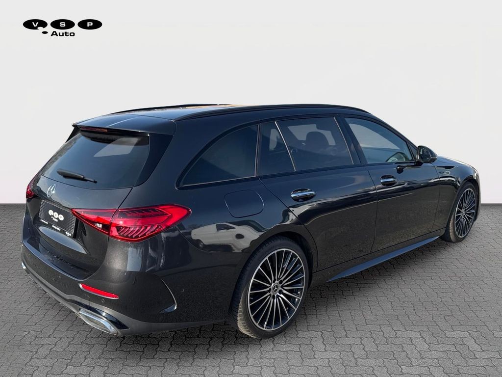 Mercedes-Benz C 220 AMG Style Edition      220d 4MATIC kombi (foto 4)