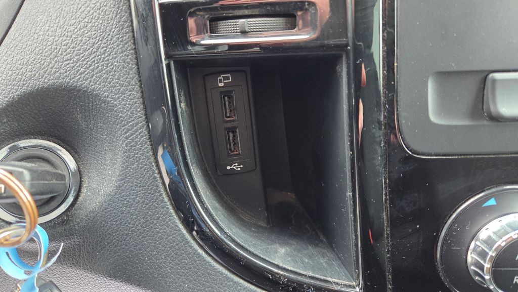 Mercedes-Benz Vito 124CDI/L Select 4x4 (foto 18)