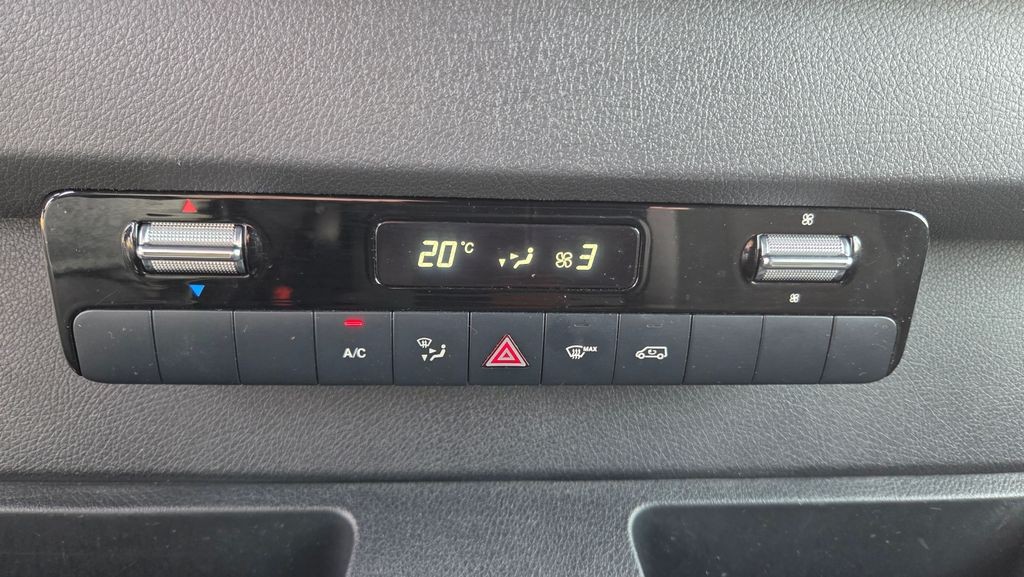 Mercedes-Benz Sprinter 317 CDI/L Automat (foto 13)
