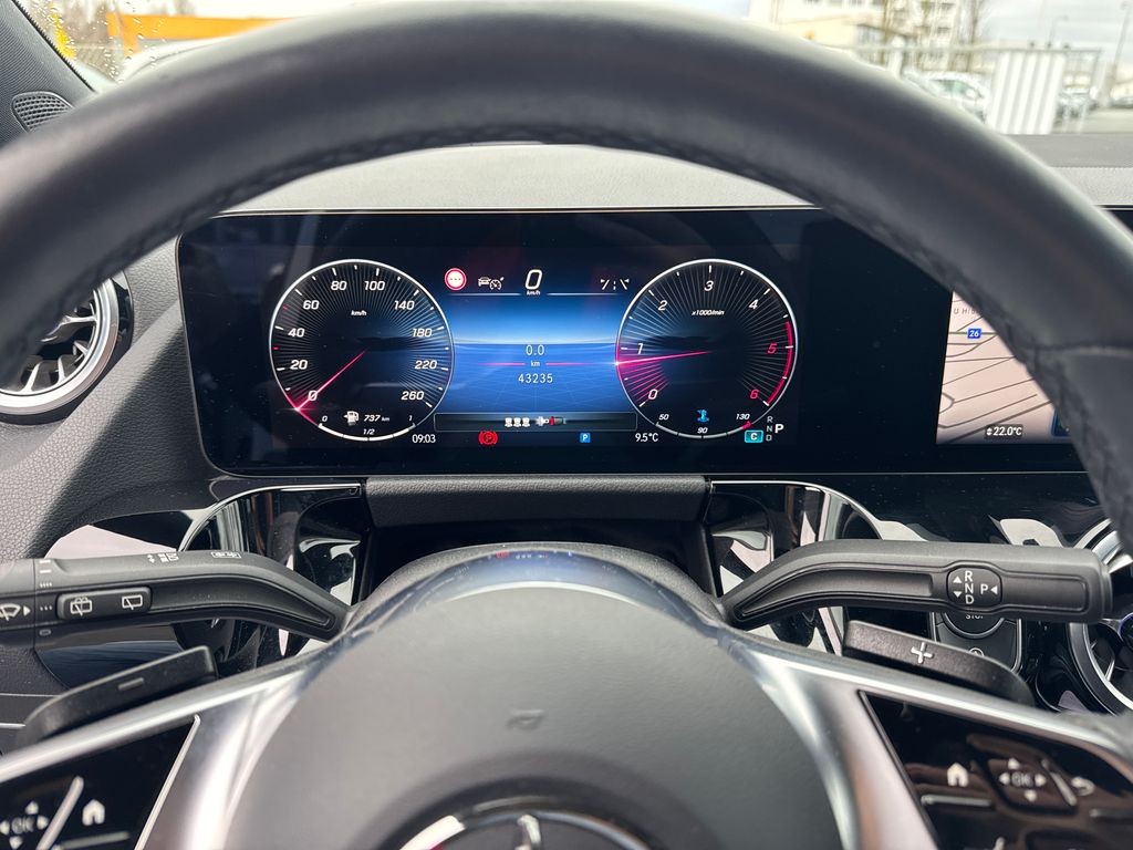 Mercedes-Benz GLA 200 200d 4MATIC (foto 9)