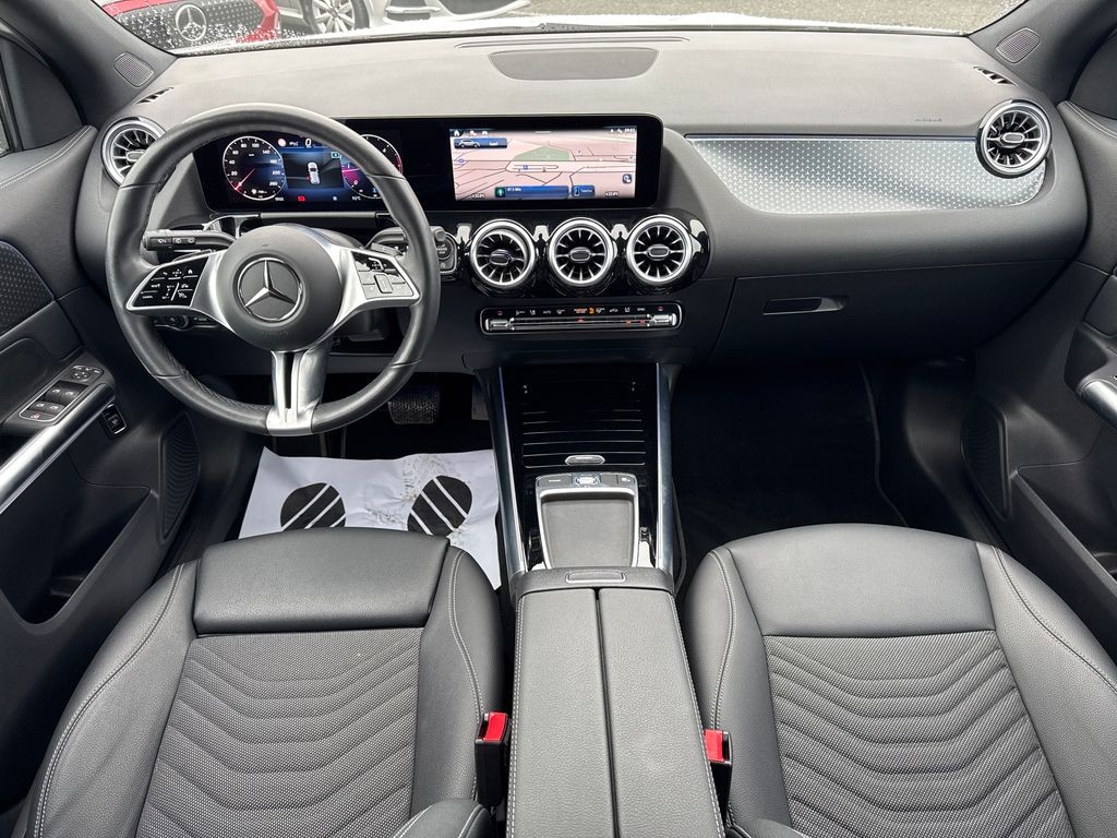 Mercedes-Benz GLA 200 200d 4MATIC (foto 10)