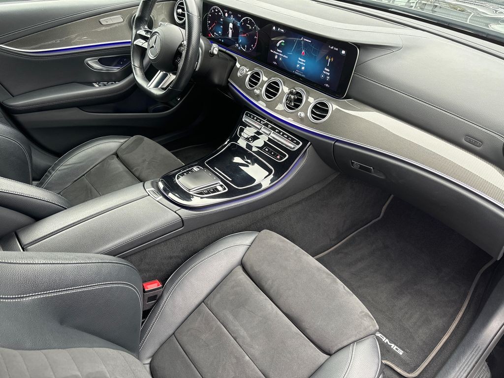Mercedes-Benz E 400 400d 4MATIC kombi AMG paket (foto 11)
