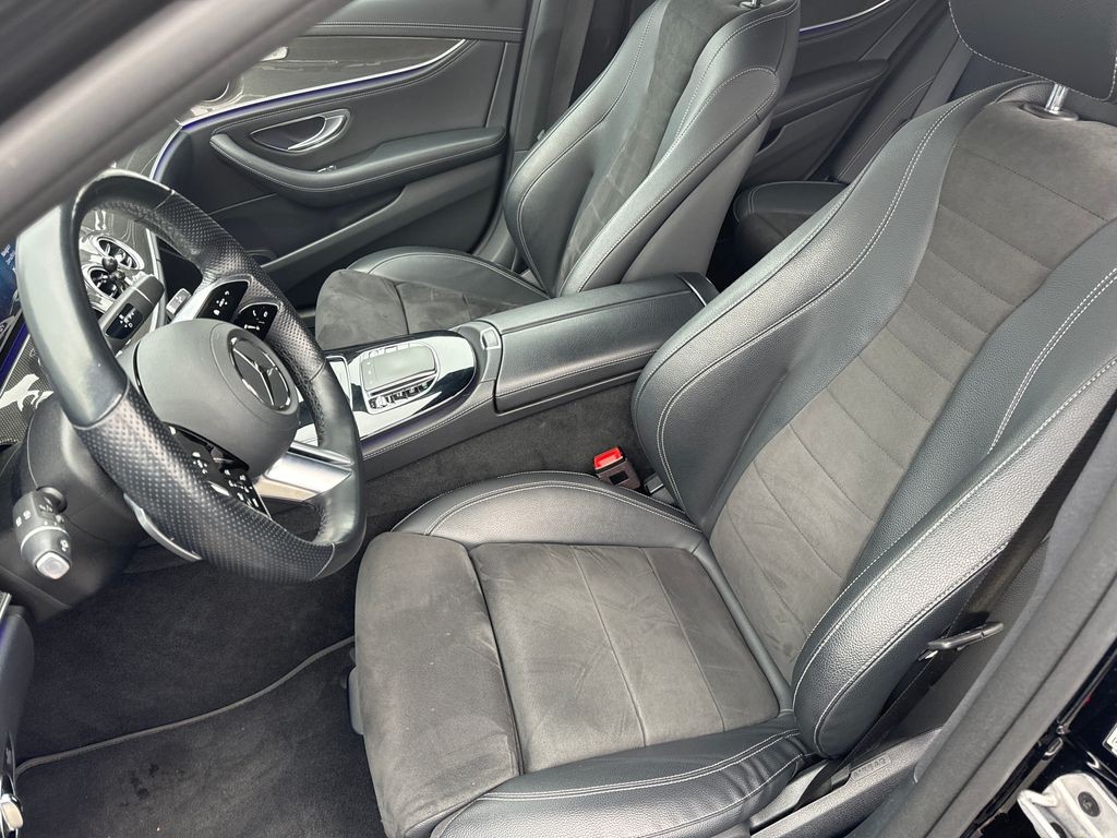 Mercedes-Benz E 400 400d 4MATIC kombi AMG paket (foto 12)