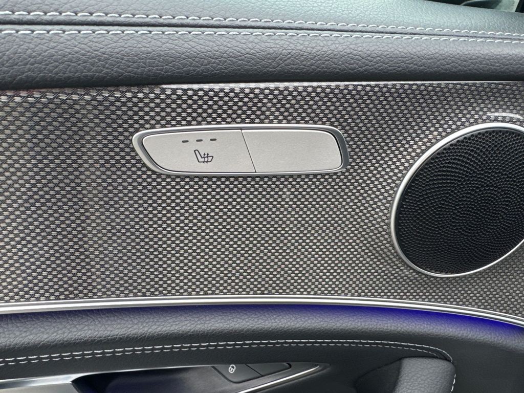 Mercedes-Benz E 400 400d 4MATIC kombi AMG paket (foto 14)