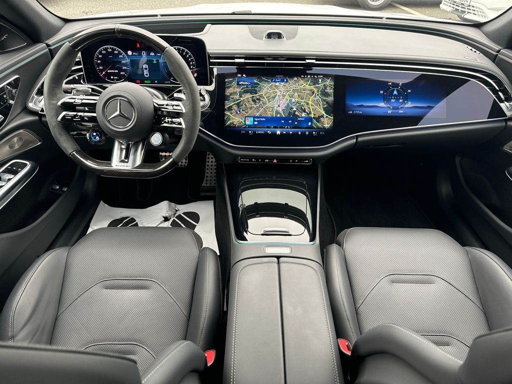 Mercedes-Benz E 53 AMG HYBRID 4MATIC+ (foto 10)