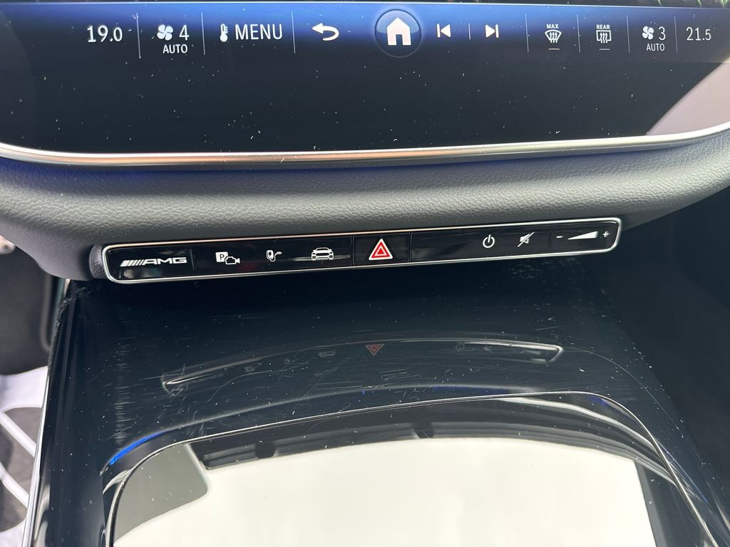 Mercedes-Benz E 53 AMG HYBRID 4MATIC+ (foto 17)