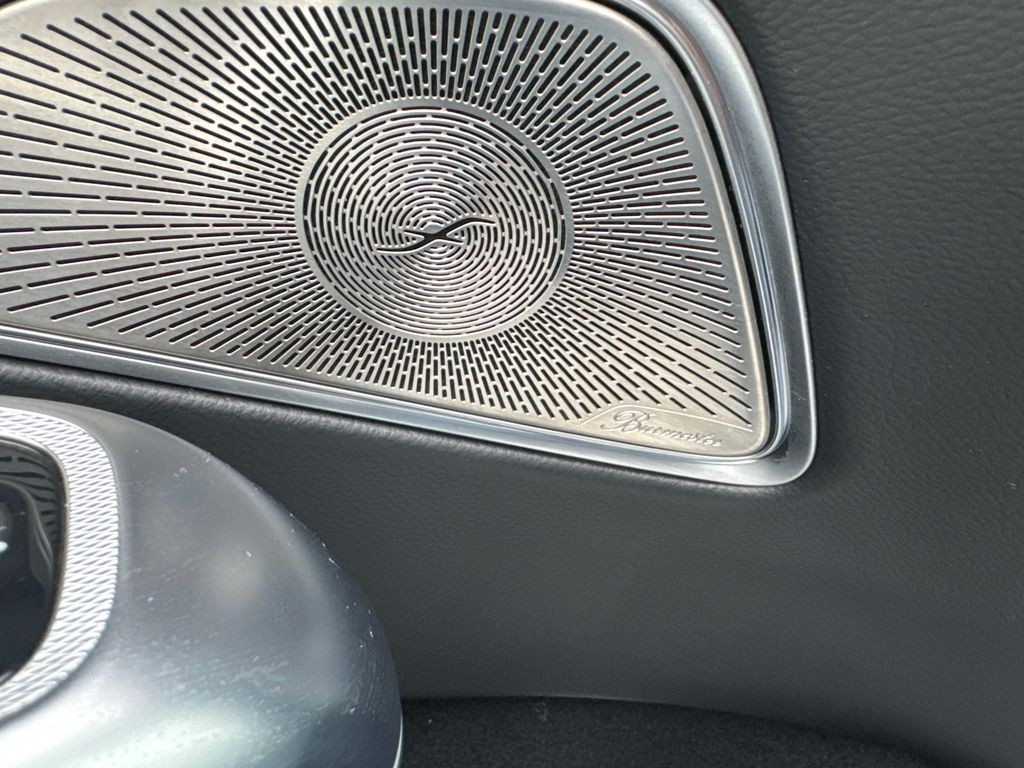 Mercedes-Benz E 53 AMG HYBRID 4MATIC+ (foto 21)