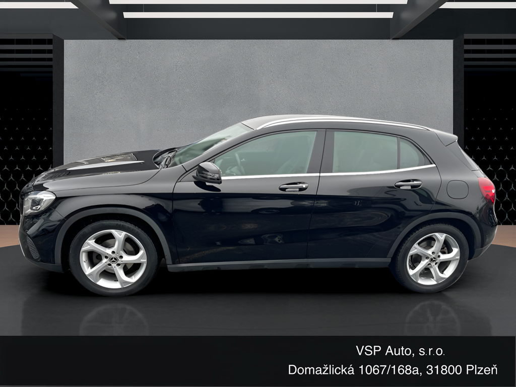 Mercedes-Benz GLA 200 URBAN paket 200d 4MATIC (foto 1)