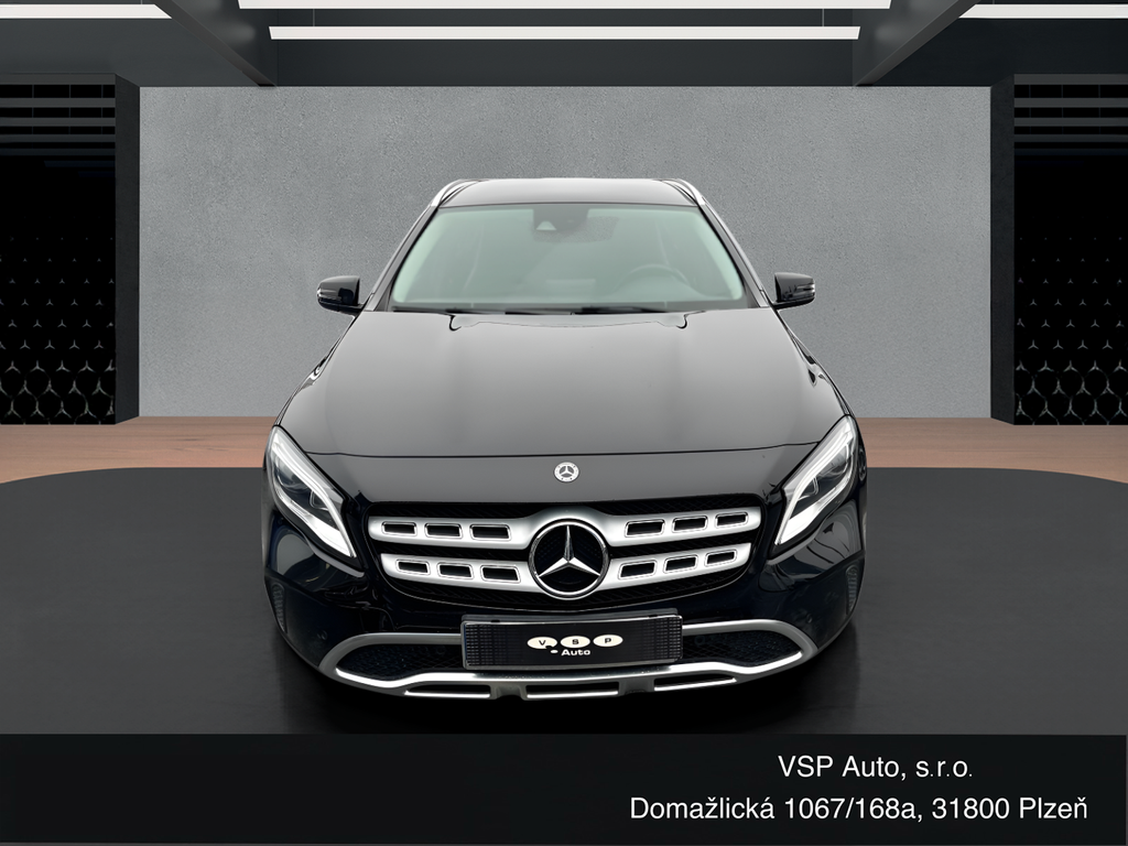 Mercedes-Benz GLA 200 URBAN paket 200d 4MATIC (foto 7)