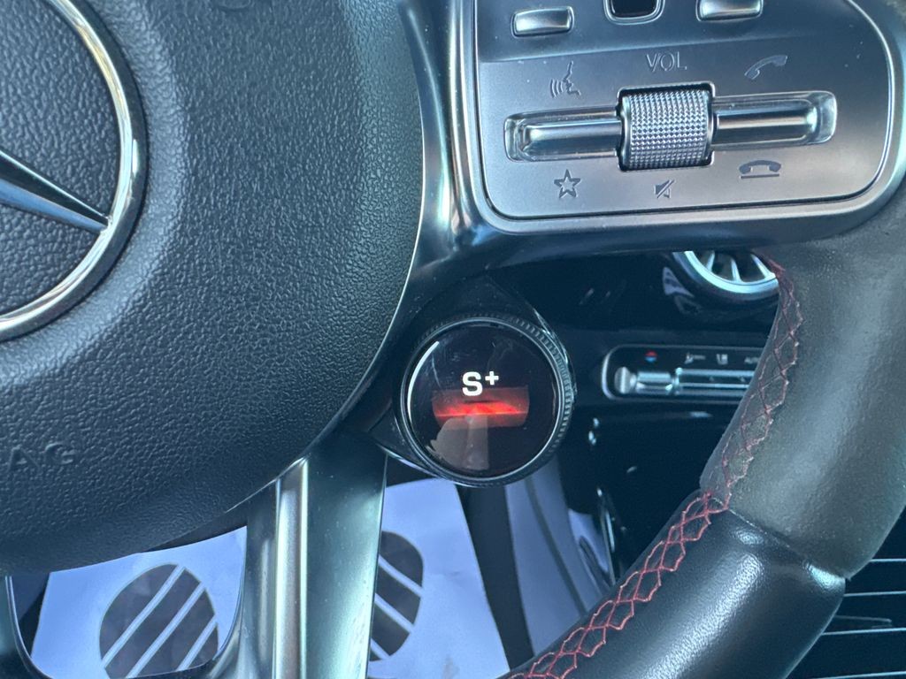 Mercedes-Benz CLA 200 45 S 4MATIC+ (foto 20)