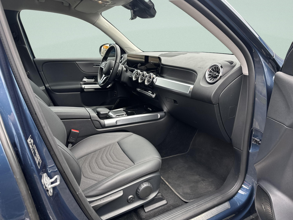 Mercedes-Benz EQB 250 (foto 11)