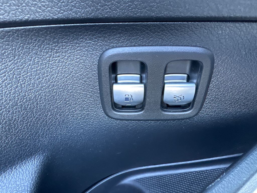 Mercedes-Benz C 300 AMG paket 300e kombi (foto 19)