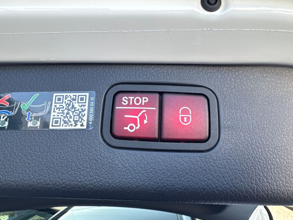 Mercedes-Benz C 300 AMG paket 300e kombi (foto 20)