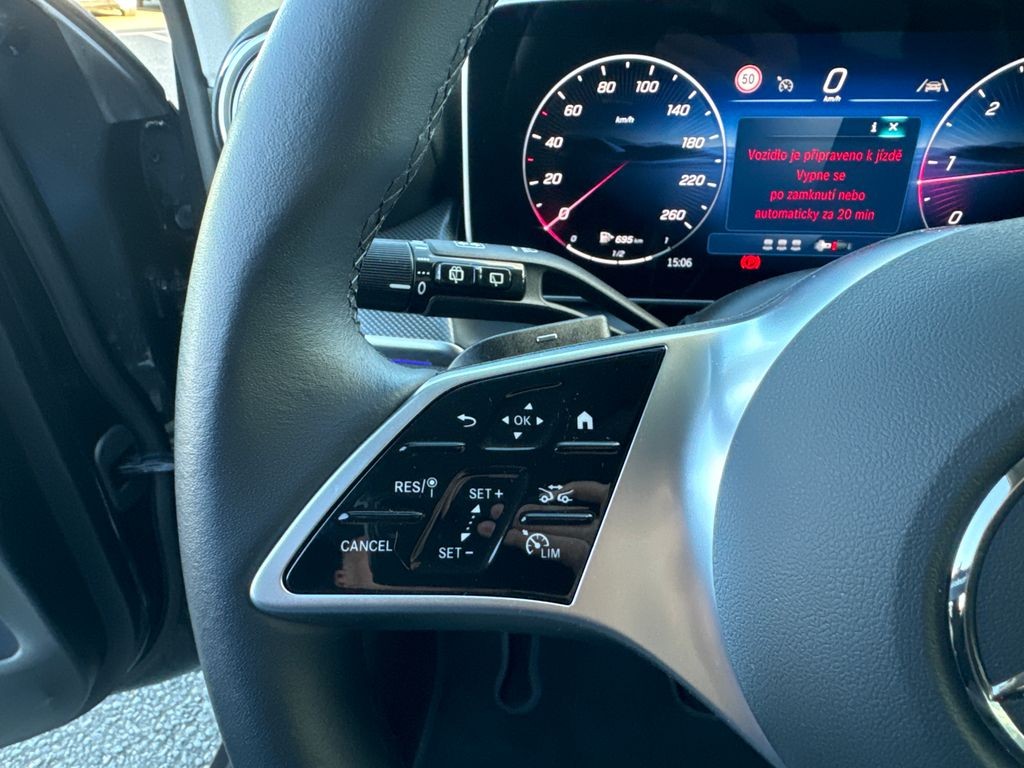 Mercedes-Benz GLC 220 220d 4MATIC AVANTGARDE (foto 17)