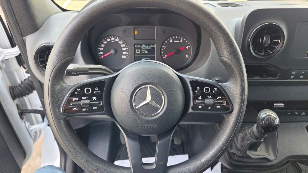 Mercedes-Benz Sprinter 317 CDI/L (foto 10)