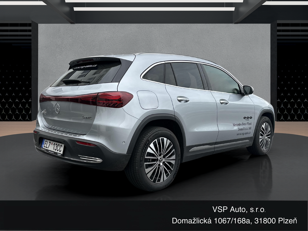 Mercedes-Benz EQA 300 4MATIC (foto 6)