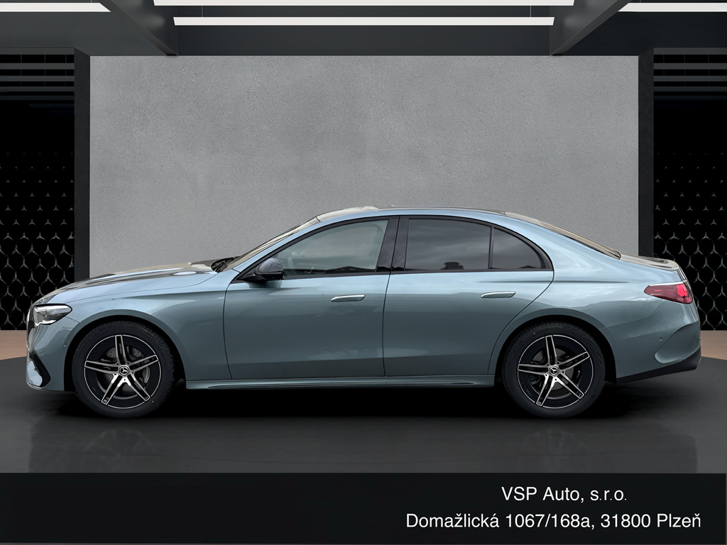 Mercedes-Benz E 200 4MATIC (foto 1)