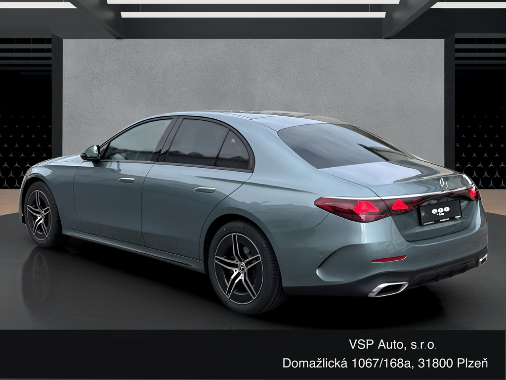 Mercedes-Benz E 200 4MATIC (foto 2)