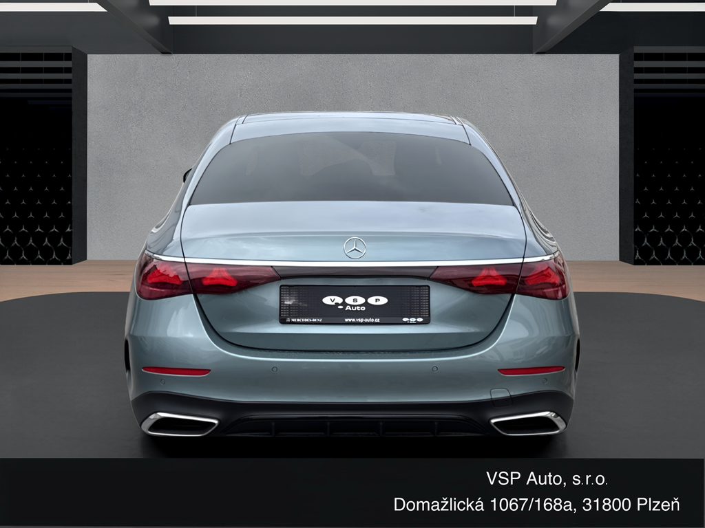 Mercedes-Benz E 200 4MATIC (foto 3)