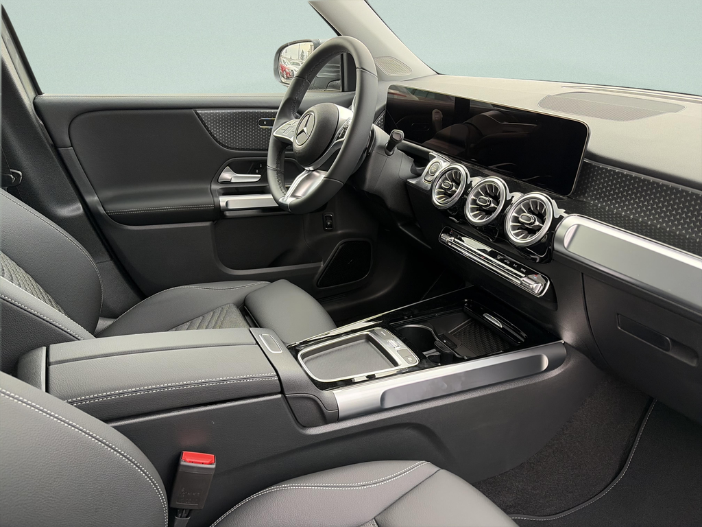 Mercedes-Benz GLB 200 Progressive Edition (foto 11)