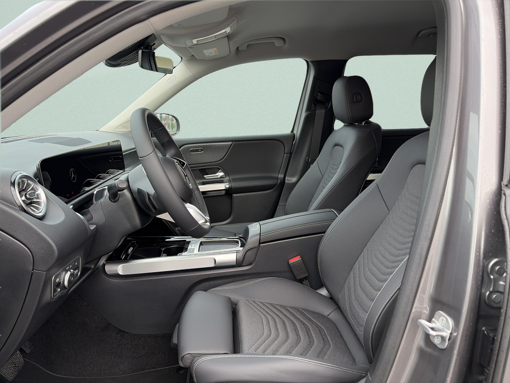 Mercedes-Benz GLB 200 Progressive Edition (foto 12)