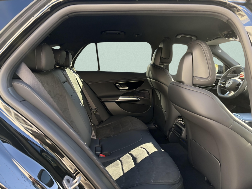 Mercedes-Benz E 220 d 4MATIC kombi (foto 13)