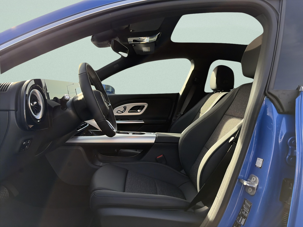 Mercedes-Benz CLA 250+  EQ (foto 12)