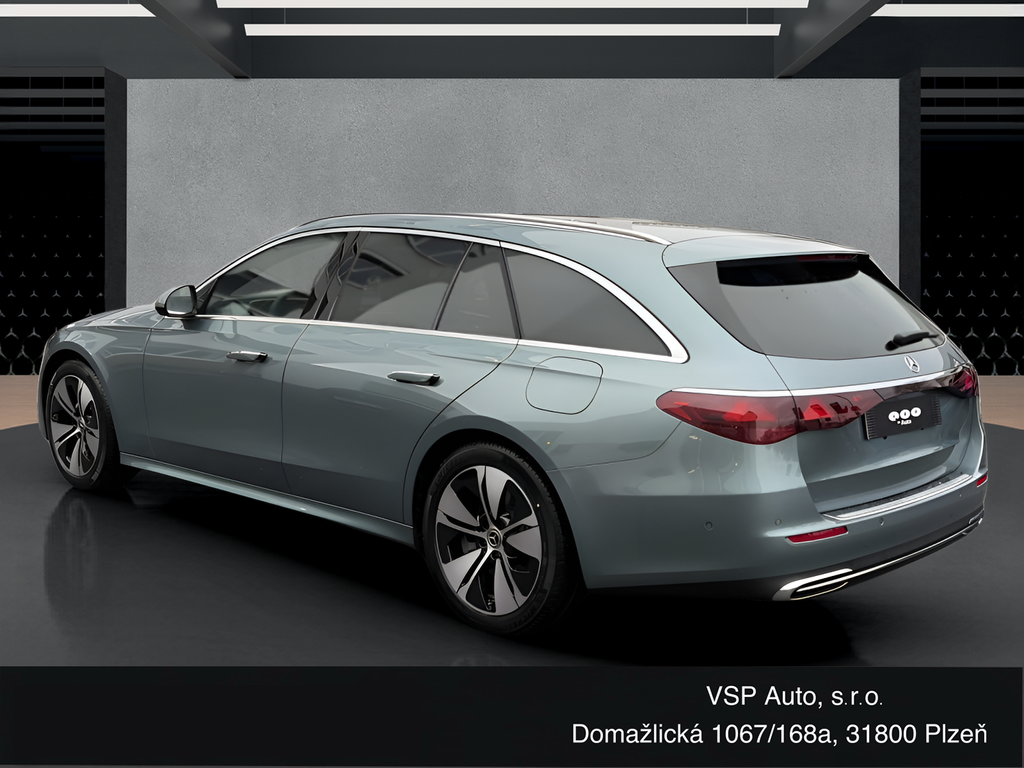 Mercedes-Benz E 300 de 4MATIC kombi (foto 2)