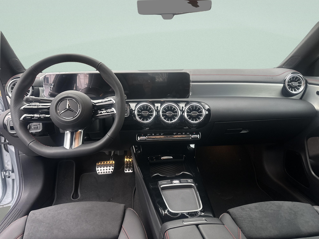 Mercedes-Benz CLA 200 d AMG Style Edition (foto 10)