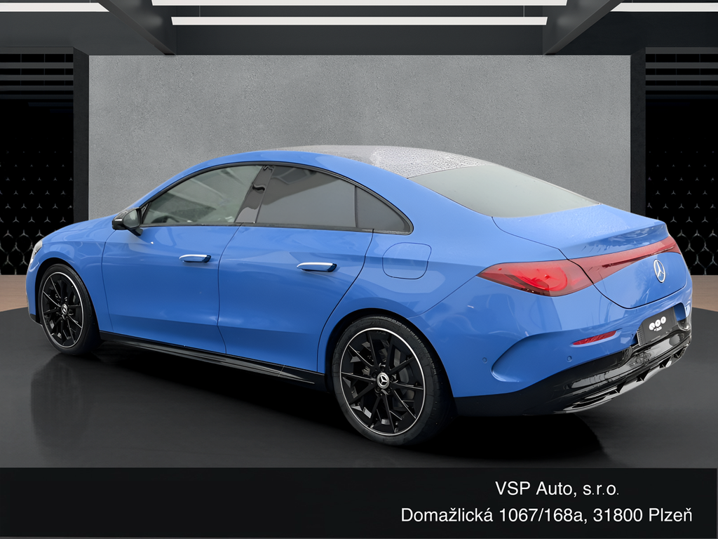 Mercedes-Benz CLA 200 4M (foto 2)