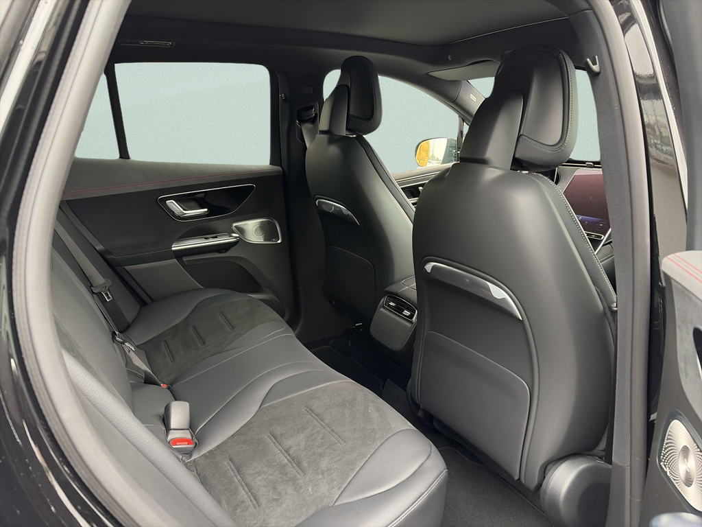 Mercedes-Benz EQE 500 4MATIC SUV Electric Art Edition (foto 9)