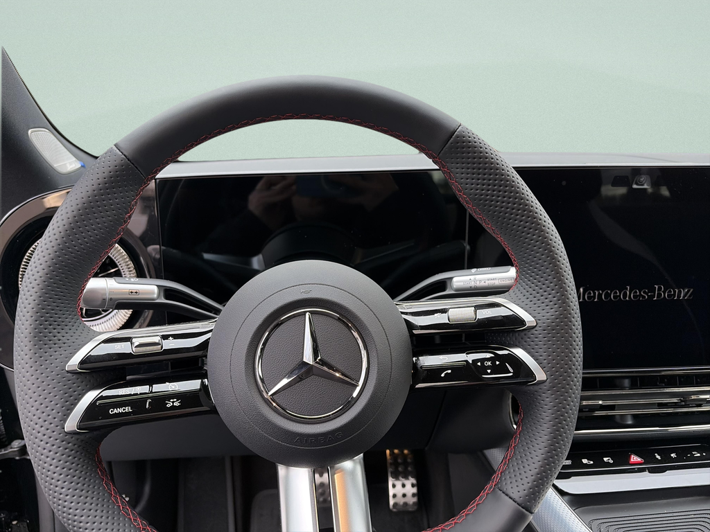 Mercedes-Benz CLA 200  (foto 9)