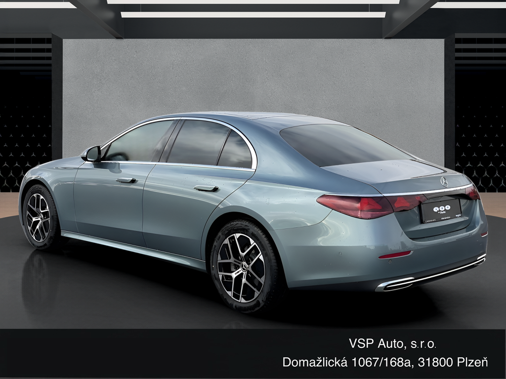 Mercedes-Benz E 220 d 4MATIC (foto 2)