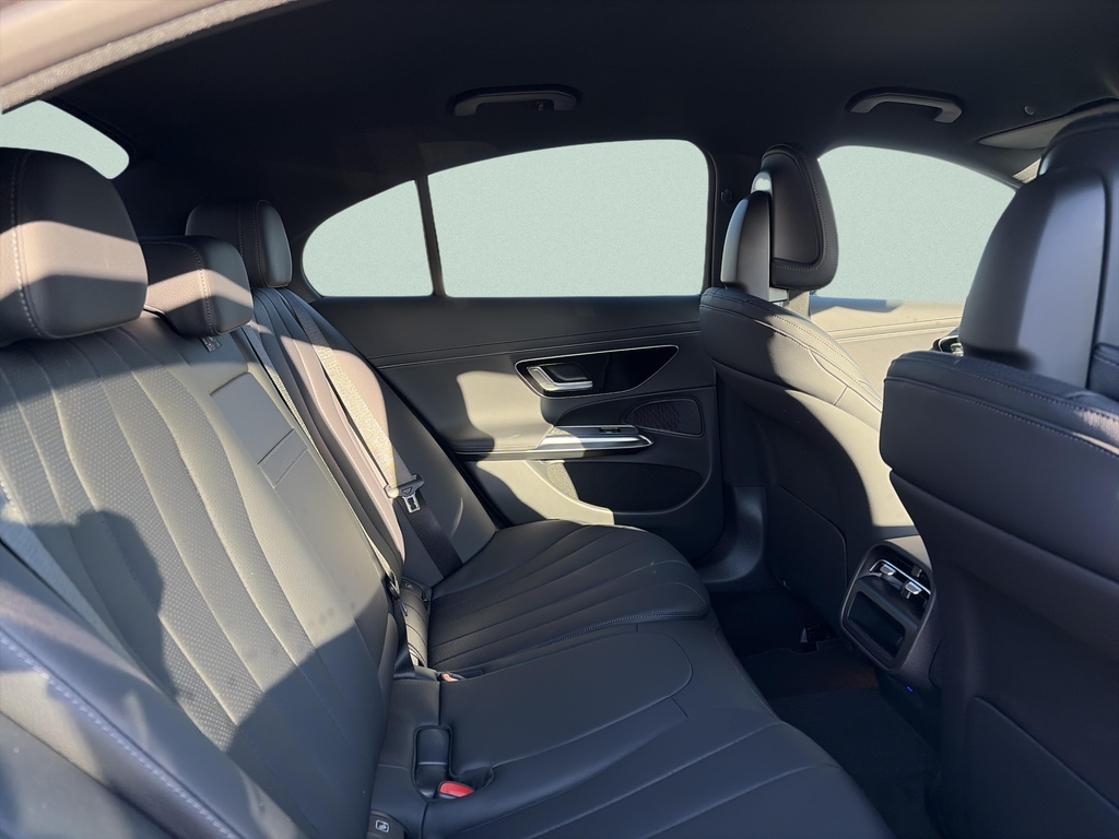 Mercedes-Benz E 300 de 4MATIC (foto 13)