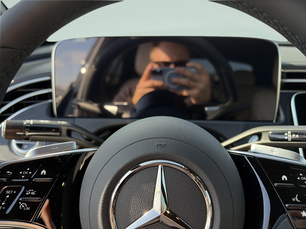 Mercedes-Benz E 220 d 4MATIC (foto 9)