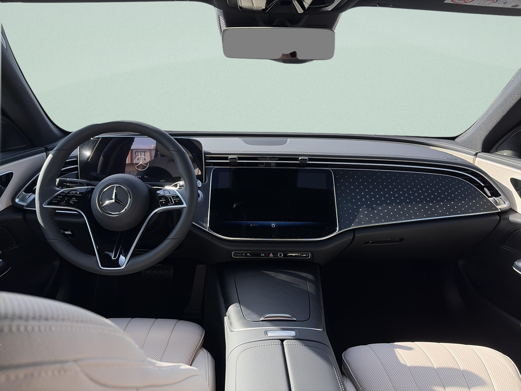 Mercedes-Benz E 220 d 4MATIC (foto 10)