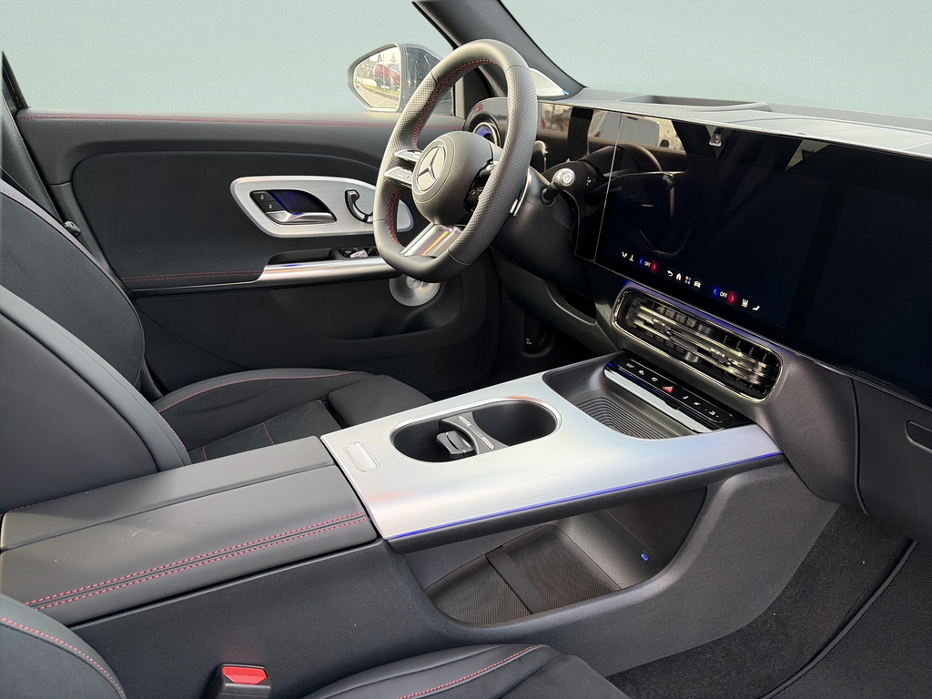 Mercedes-Benz GLB 350 4M EQ (foto 11)