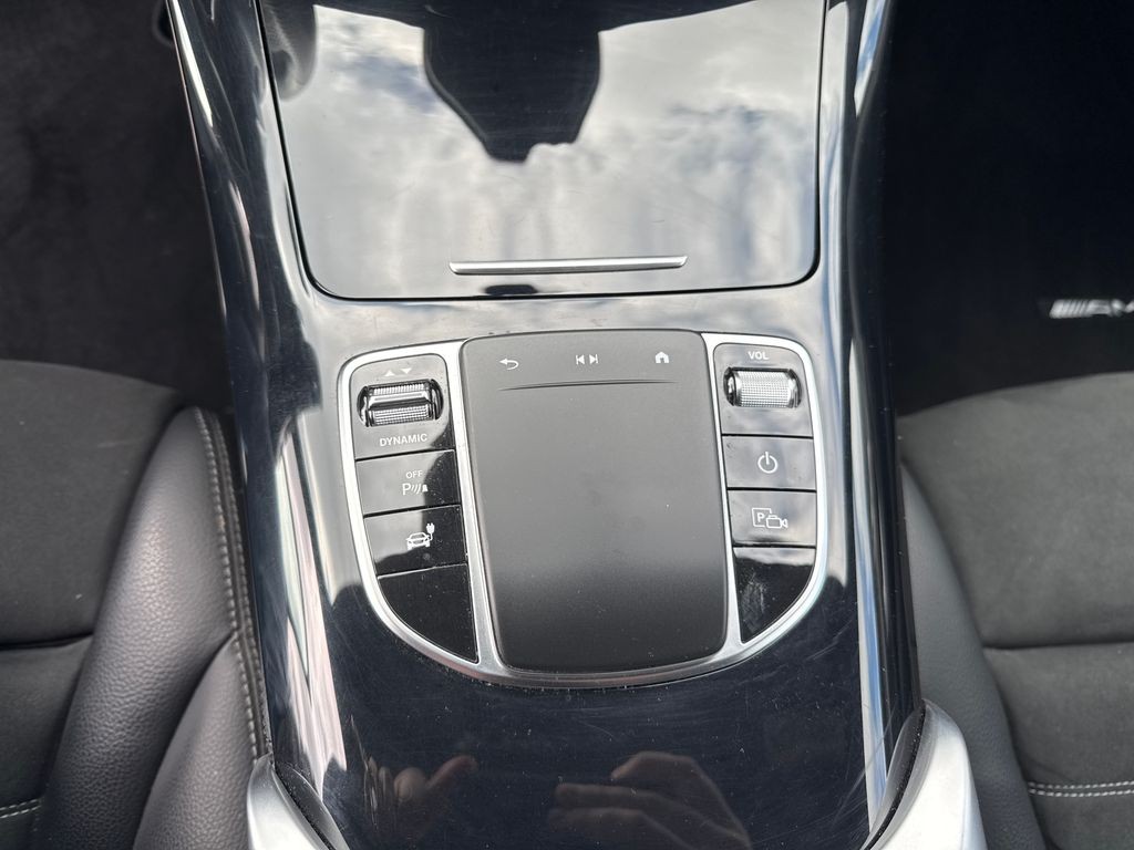 Mercedes-Benz EQC AMG paket 400 4Matic (foto 17)