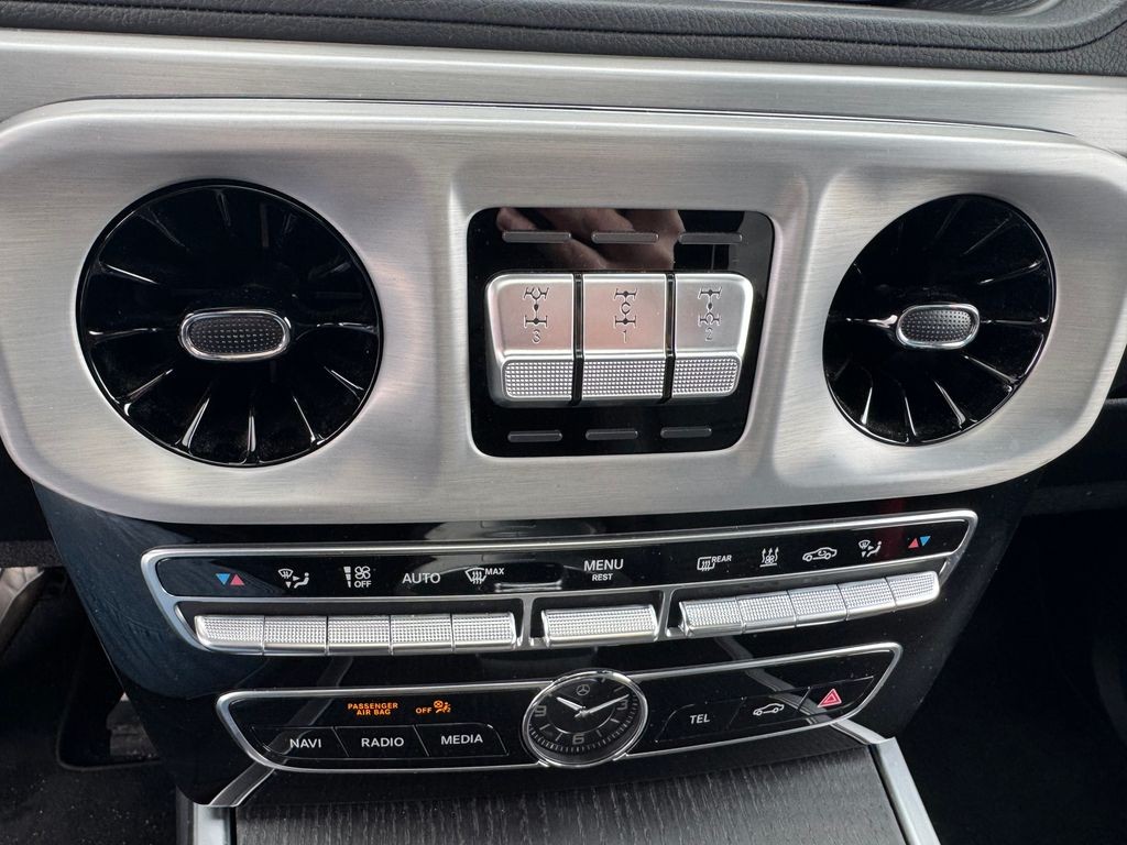 Mercedes-Benz G 350 350d 4MATIC (foto 22)