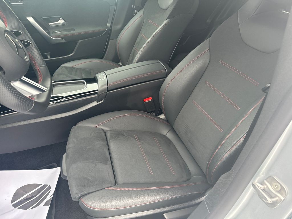 Mercedes-Benz CLA 200 AMG paket 200d (foto 12)