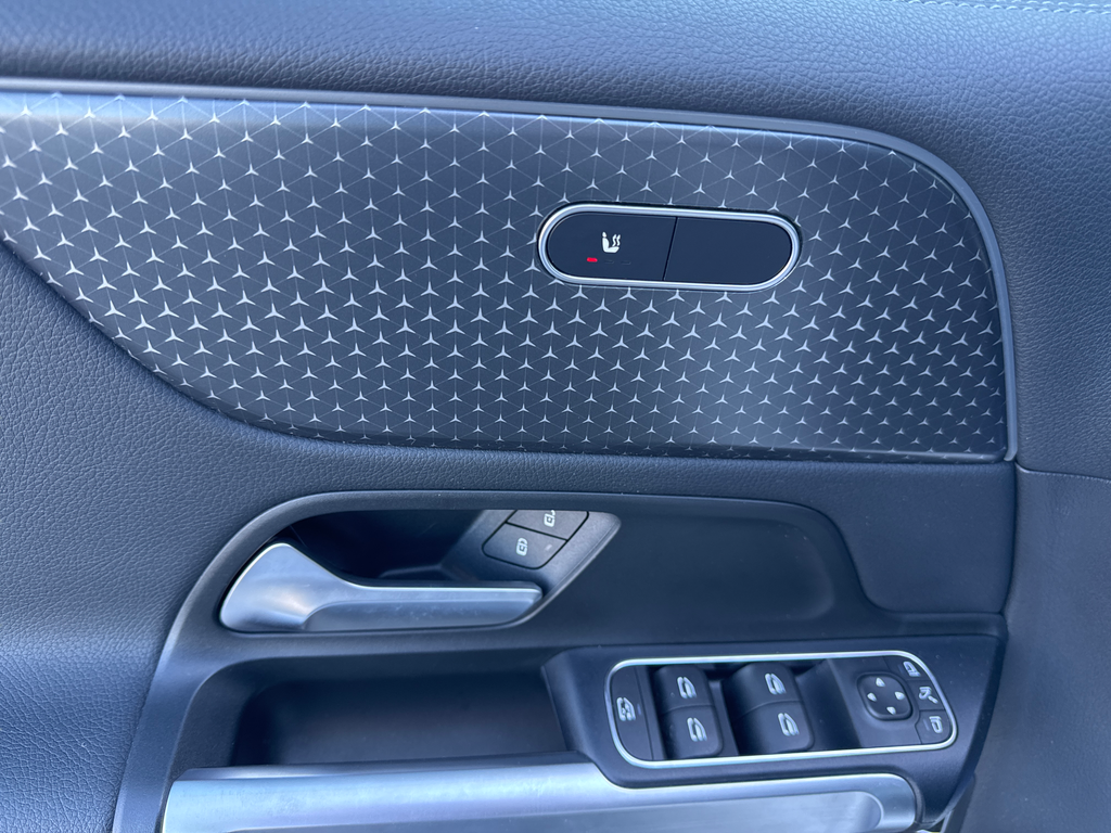 Mercedes-Benz EQB 250+ Progressive (foto 12)