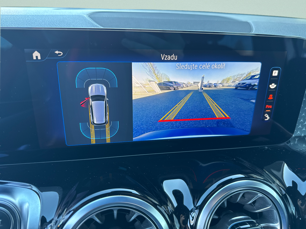 Mercedes-Benz EQB 250+ Progressive (foto 13)